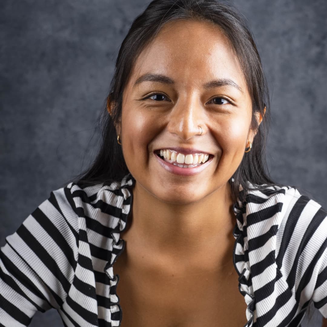 In hand Accounting Betsy Liza